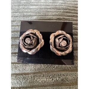 Vintage Rose Flower Clip‎ On Earrings Silver Tone with Rhinestone Center